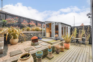 Photo 15- click for photo gallery